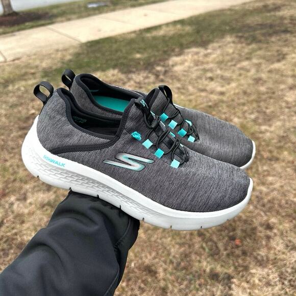 Skechers Women's Go Walk Flex Lucy Memory Foam Slip On Athletic Shoes Sz 8 Grey - Picture 10 of 11